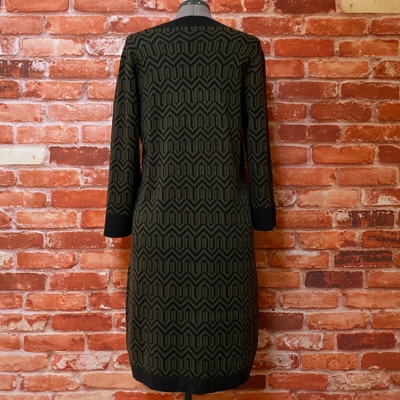 Laundy by Shelli Segal long sleeve knit dress - Picture 4 of 9